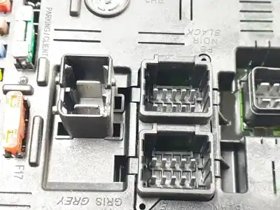Second-hand car spare part fuse box unit for citroen c4 coupé (la_) 1.4 16v oem iam references 9661940480  