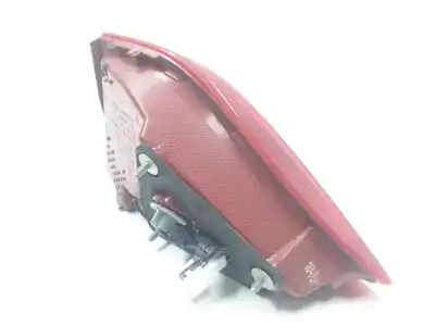 Second-hand car spare part interior left tailgate light for kia stonic (yb) 1.0 t-gdi eco-dynamics+ oem iam references 92403h8400  