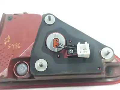 Second-hand car spare part interior left tailgate light for kia stonic (yb) 1.0 t-gdi eco-dynamics+ oem iam references 92403h8400  