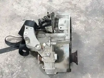 Second-hand car spare part gearbox for seat leon st (5f8) 2.0 tdi oem iam references pfl  