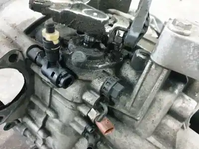 Second-hand car spare part gearbox for seat leon st (5f8) 2.0 tdi oem iam references pfl  