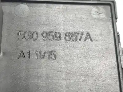 Peça sobressalente para automóvel em segunda mão botão / interruptor elevador vidro dianteiro esquerdo por seat leon st (5f8) 2.0 tdi referências oem iam 5g0959857a  