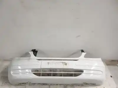 Pièce détachée automobile d'occasion LE PARE-CHOC AVANT pour MERCEDES-BENZ VITO / MIXTO FURGÓN (W639) 111 CDI (639.601, 639.603, 639.605) Références OEM IAM A6398800270  