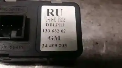 Second-hand car spare part left front power window switch for opel meriva a monospace (x03) 1.3 cdti (e75) oem iam references   13363202