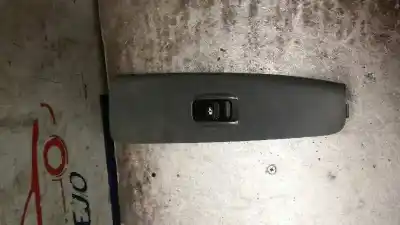 Peça sobressalente para automóvel em segunda mão botão / interruptor elevador vidro dianteiro direito por kia cerato 1.6 lx berlina referências oem iam 935752f000