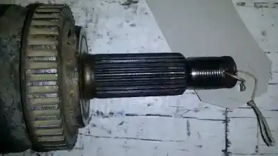 Second-hand car spare part front right transmission for kia magentis 2.0 crdi oem iam references   