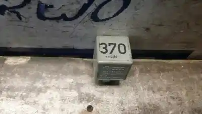 Second-hand car spare part relay for audi a6 berlina (4b2) 1.8 t oem iam references 8d0951253