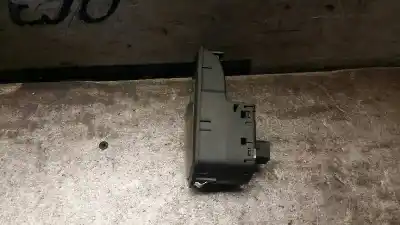 Second-hand car spare part right front power window switch for opel corsa d catch me oem iam references 13206806rt  