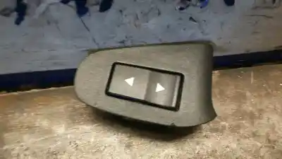 Pezzo di ricambio per auto di seconda mano interruttore alzacristalli anteriore destro per fiat stilo (192) 1.9 120 dynamic multijet riferimenti oem iam 93007
