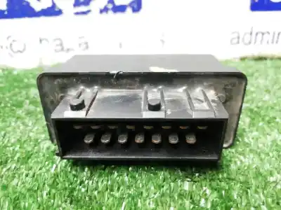 Gebrauchtes Autoersatzteil relais zum peugeot 308 confort oem-iam-referenzen 240107