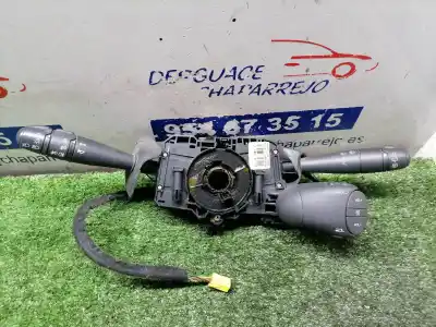 Peça sobressalente para automóvel em segunda mão comandos do volante por dacia duster ambiance 4x2 referências oem iam 8200792587