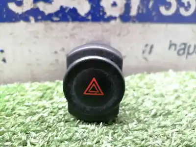 Peça sobressalente para automóvel em segunda mão interruptor 4 piscas - emergência por dacia duster ambiance 4x2 referências oem iam 