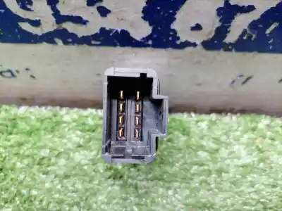 Piesă de schimb auto la mâna a doua avertizare pentru dacia duster ambiance 4x2 referințe oem iam   