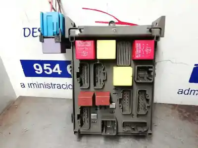 Автозапчасти б/у блок реле/предохранителей за renault espace iv (jk0) dynamique ссылки oem iam 8200283812