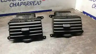 Second-hand car spare part air vent for kia carnival ii 2.9 crdi cat oem iam references 053a6481y