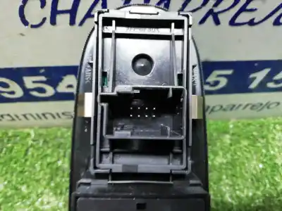 Second-hand car spare part left front power window switch for lancia ypsilon (402) 30th anniversary oem iam references   