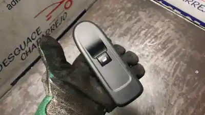 Peça sobressalente para automóvel em segunda mão botão / interruptor elevador vidro dianteiro direito por citroen c3 business referências oem iam 96637534xt