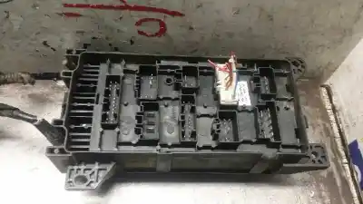 Tweedehands auto-onderdeel relais/zekeringenkastje voor kia carnival ii 2.9 crdi cat oem iam-referenties 0k53h66760