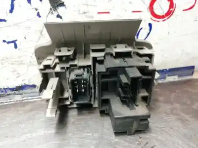 Second-hand car spare part headlights switch for renault scenic ii authentique oem iam references   