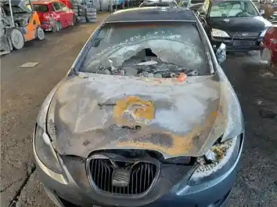 Peça sobressalente para automóvel em segunda mão quadrante por seat leon 2.0 tdi referências oem iam 1p0920823f  1p0920823f