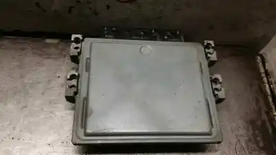 Second-hand car spare part ecu engine control for renault scenic ii authentique oem iam references 8200565863  s122326109