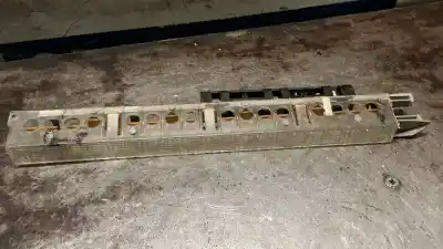 Pezzo di ricambio per auto di seconda mano lampada posteriore centrale per bmw serie 3 berlina (e46) 320d riferimenti oem iam 8386963