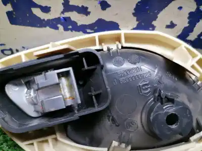 Автозапчасти б/у левая передняя внутренняя ручка за renault espace iv (jk0) argos ссылки oem iam 8200000723  8200000723