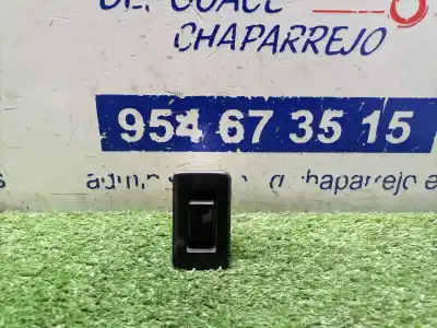 Pièce détachée automobile d'occasion commande de lève vitre arrière gauche pour nissan bluebird berlina (t12/72) * références oem iam 