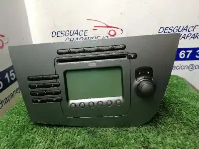Peça sobressalente para automóvel em segunda mão sistema de áudio / rádio cd por seat leon (1p1) comfort limited referências oem iam 