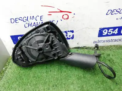 Second-hand car spare part right rearview mirror for opel corsa c 1.2 16v cat (z 12 xep / lb4) oem iam references   13318971