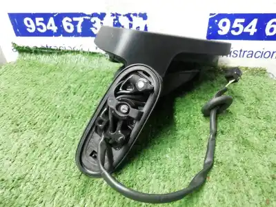 Second-hand car spare part right rearview mirror for opel corsa c 1.2 16v cat (z 12 xep / lb4) oem iam references   13318971