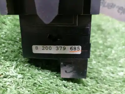 Second-hand car spare part headlights switch for renault kangoo authentique oem iam references 8200379685  8200379685