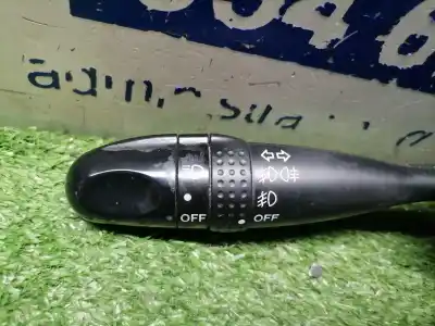 Second-hand car spare part indicator switch for toyota corolla (e12) 2.0 d-4d linea luna berlina oem iam references   