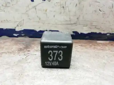 Peça sobressalente para automóvel em segunda mão relé para automóvel por audi a4 berlina (8e) 2.0 tdi 16v (103kw) referências oem iam 8d0951253a
