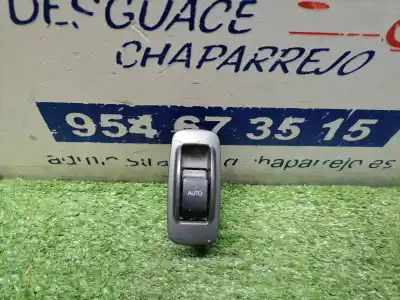 Peça sobressalente para automóvel em segunda mão botão / interruptor elevador vidro traseiro esquerdo por toyota corolla (e12) 2.0 d-4d linea luna berlina referências oem iam 
