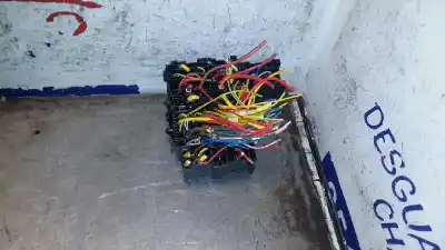 Second-hand car spare part fuse box unit for dacia lodgy ambiance oem iam references   