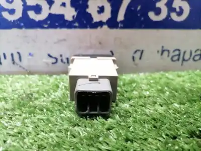 Pezzo di ricambio per auto di seconda mano interruttore per kia rio 1.4 active riferimenti oem iam   