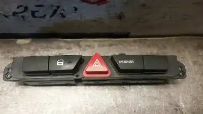 Second-hand car spare part hazard warning lights for kia cee´d concept oem iam references 937001h000