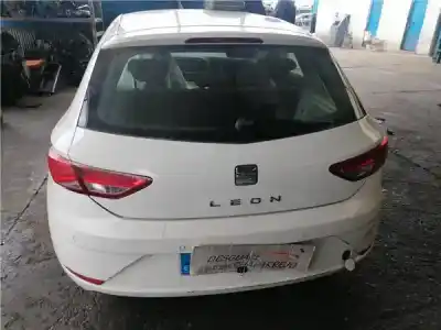 Second-hand car spare part left tailgate light for seat leon st (5f8) 1.6 tdi oem iam references 5f0945093l  5f0945093l