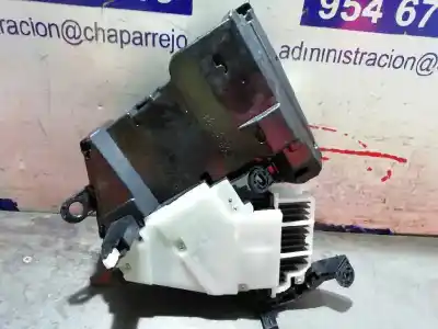 Pièce détachée automobile d'occasion écran multifonctions pour toyota prius (nhw30) plug-in hybrid advance références oem iam 8310847020  8310847020