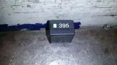 Peça sobressalente para automóvel em segunda mão relé para automóvel por audi allroad quattro (4b5) 2.5 tdi (132kw) referências oem iam 8z0951253