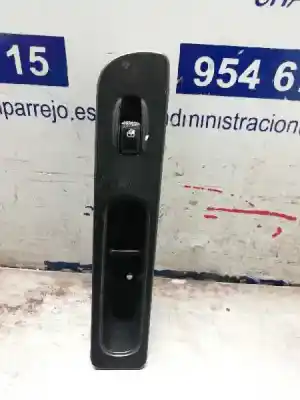 Second-hand car spare part right front power window switch for kia carens 1.8 ls monovolumen oem iam references 