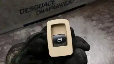 Peça sobressalente para automóvel em segunda mão botão / interruptor elevador vidro traseiro direito por bmw serie 5 berlina (e60) 520d referências oem iam 9113931
