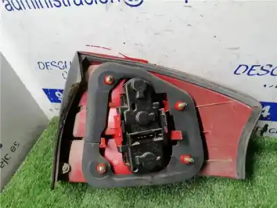 Second-hand car spare part left tailgate light for audi a6 berlina (4b2) 2.5 v6 24v tdi oem iam references   