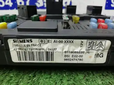 Pezzo di ricambio per auto di seconda mano scatola relè/fusibili per peugeot 206 berlina e-music riferimenti oem iam 9652474780 bsi e02 9652474780