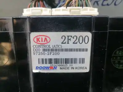 Peça sobressalente para automóvel em segunda mão comando de sofagem (chauffage / ar condicionado)  por kia cerato 2.0 ex crdi berlina referências oem iam 972502f200  972502f200