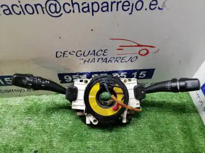 Peça sobressalente para automóvel em segunda mão comandos do volante por kia cerato 2.0 ex crdi berlina referências oem iam 