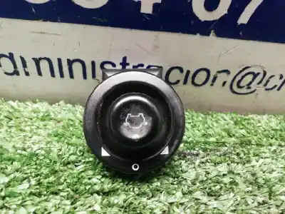Pezzo di ricambio per auto di seconda mano CONTROLLO SPECCHIO per FORD TRANSIT CONNECT (TC7)  Riferimenti OEM IAM 93BG17B676BB  93BG17B676BB