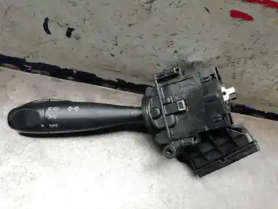 Peça sobressalente para automóvel em segunda mão comutador de piscas  por hyundai getz (tb) 1.1 básico referências oem iam 