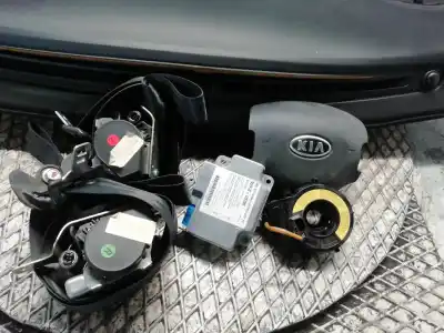 Pièce détachée automobile d'occasion module d'airbag pour kia cee´d concept références oem iam   